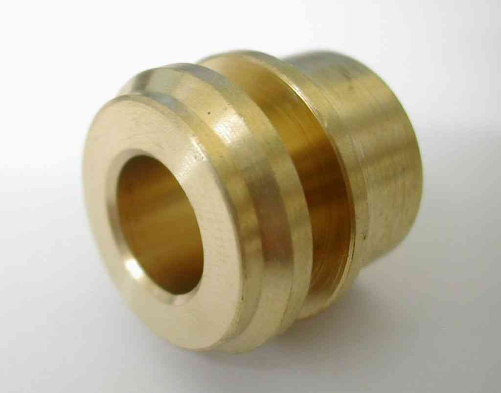 brass-socket-male-female-reducing-25mm-x-15mm-from-reece