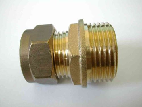 15mm-compression-x-3-4-inch-bsp-male-iron-straight-adaptor